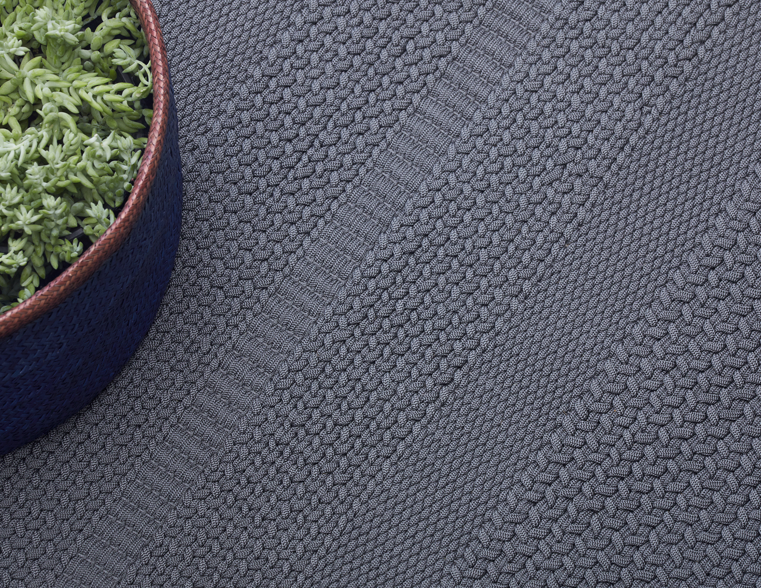 Tapete Listrado Yby por Marcelo Bicudo