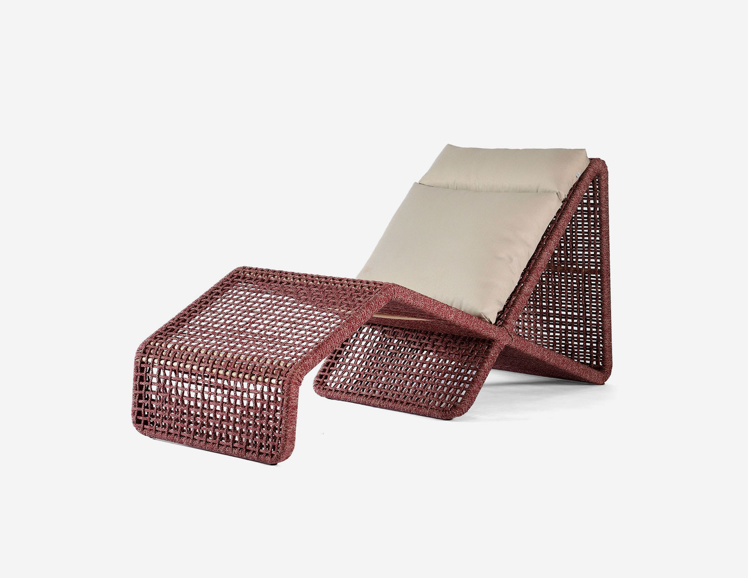 Chaise Lucia